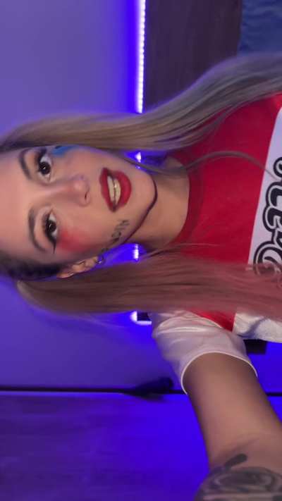 Harley Quinn (Sophie)