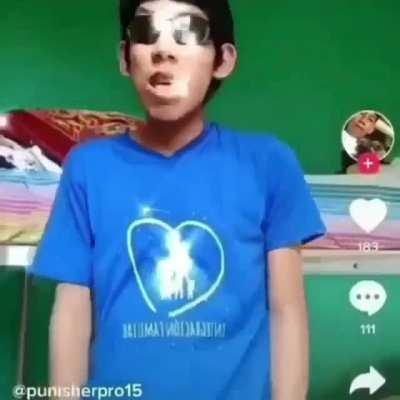 No puede ser, un peruano maricon ☠