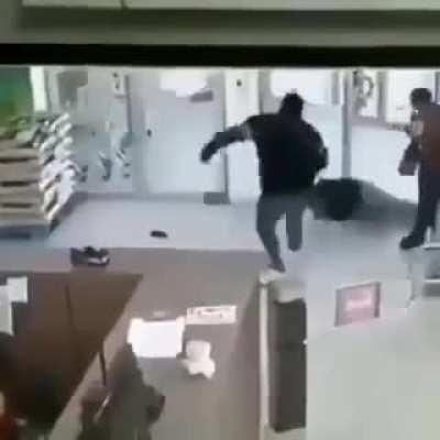 Clothesline to the shoplifter coming right up.