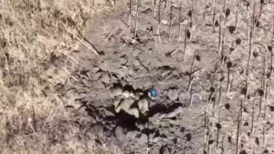 Lucky Russian soldier hit by FPV drone that does not explode