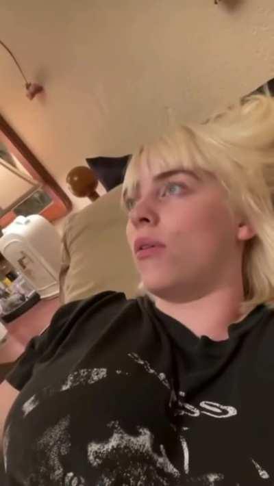 Watch Billie Eilish Bounce