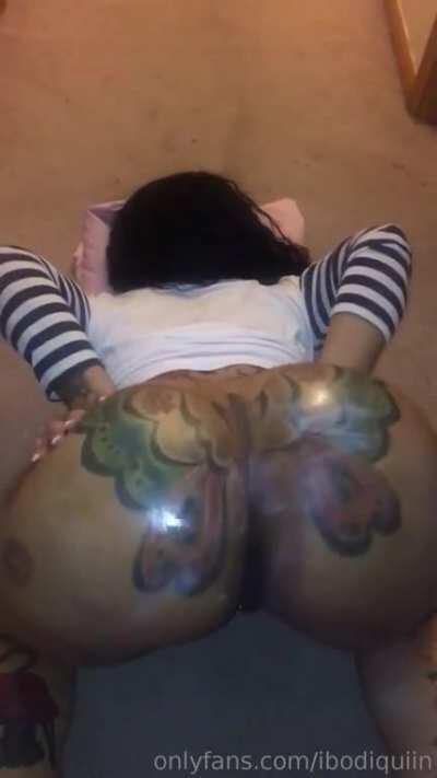 Twerking after getting nutted on