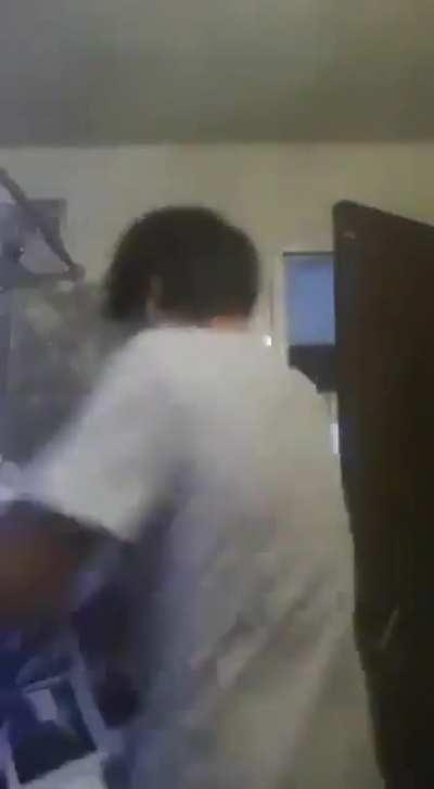 Idiot lights his hand on fire