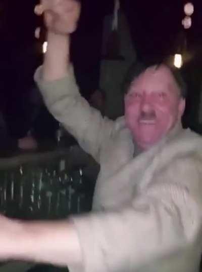 Holup( что сразу то?)