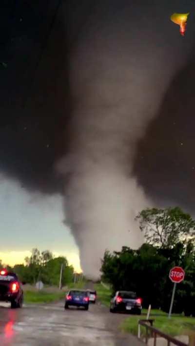 F4 tornado in South Oklahoma