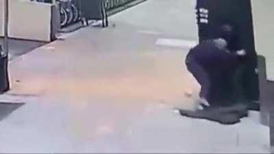 Man offers his coat to a homeless person only to be robbed.