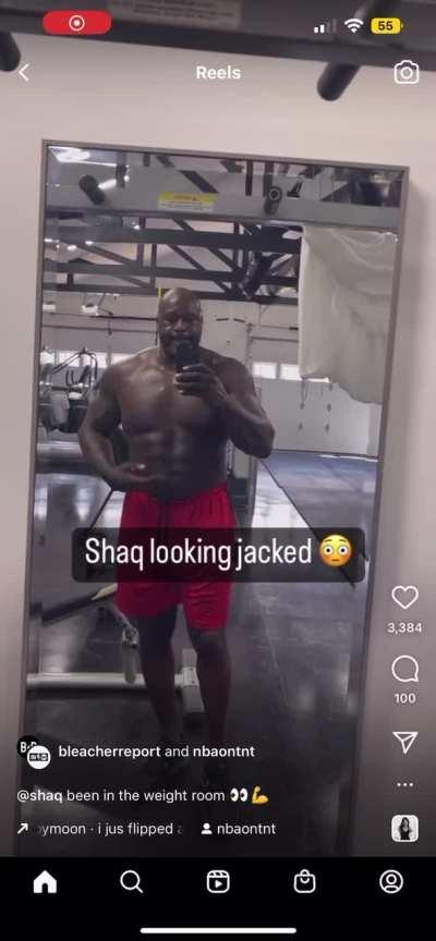 Shaq been hitting the weights HARD