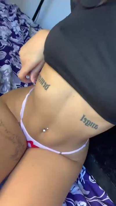 How long would your tongue last inside my pussy?