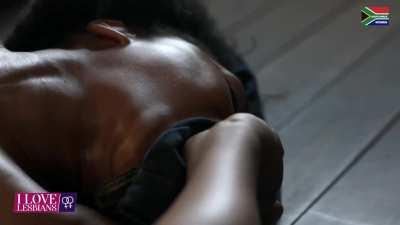 South Africa Women: Lauren Jenae (28) & Zola Nombona (27) - 