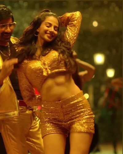 Meenakshi Chaudhary is a beautiful face with jiggly tits