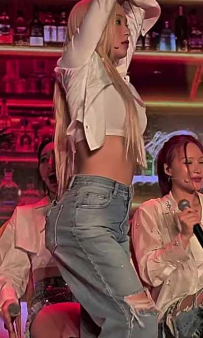 Dreamcatcher - Gahyeon & Sua