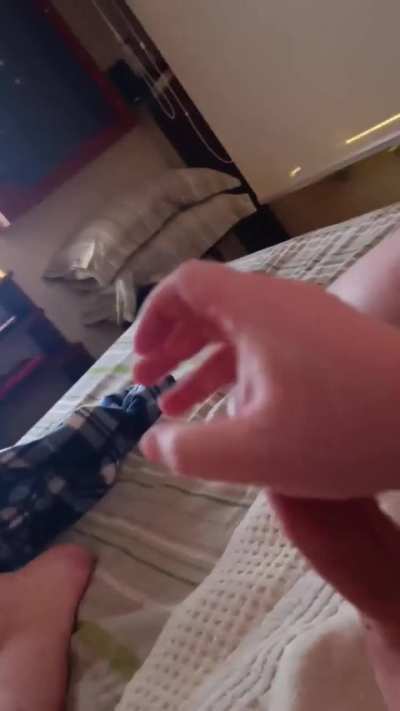 25yo german. I squirt my cum. Would you taste it ?