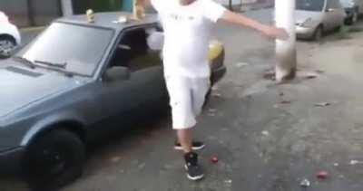 O gerente enlouqueceu