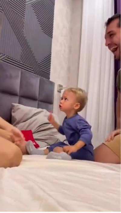 Small child has more common sense than the “adult” parents