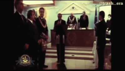 Maçom, aqui nessa mesa de altar...