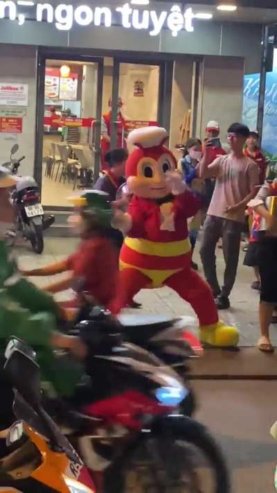 Bro's terrorizing Vietnam💀