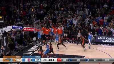 [Highlight] Reggie Jackson calls Game.