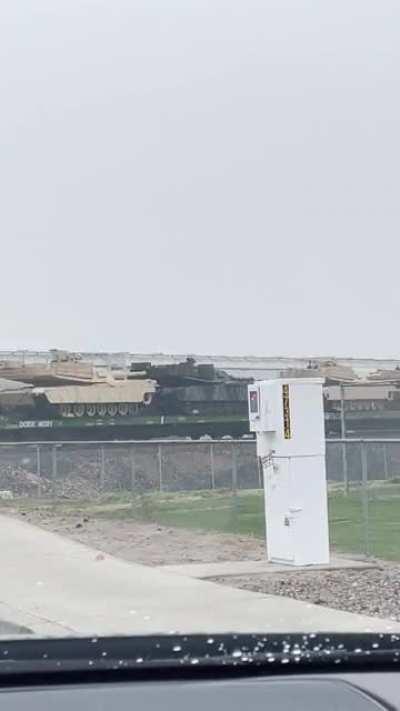 This train that passed by me today.