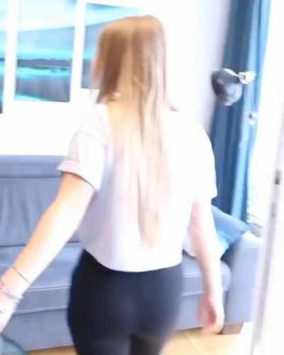 Bin kurz im Urlaub, Melde mich aber ab im Gegensatz zu Julia immer…