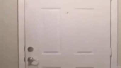 nunca mecha com um villager perto de um golem