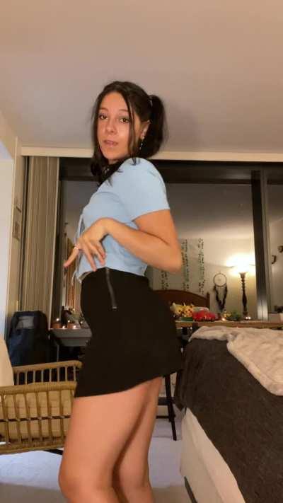 what’s under my skirt 😳