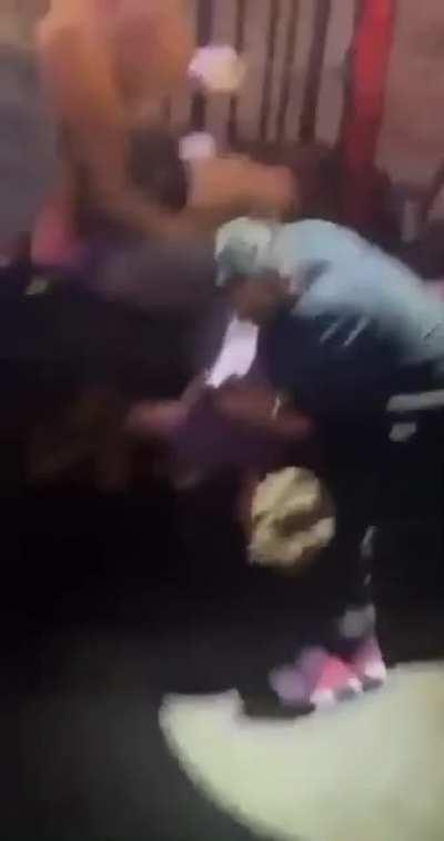 Little people teach idiot wrestling is real