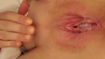 I didn't wear panties to class and it made me so wet