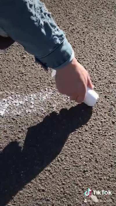 😂 When all parking spots are taken 😂