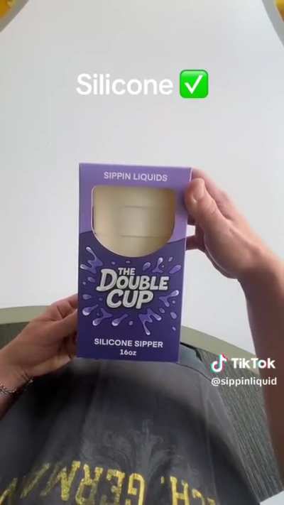 They dropshipping double cups now😭