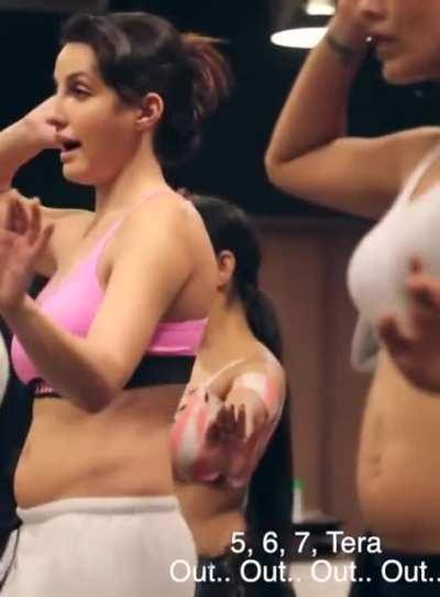 Nora Fatehi Jiggling her belly and Wobbling her Ass