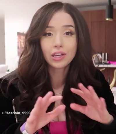 Mm P0ki's cleavage 😋