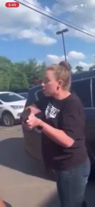 A video of a woman pulling a gun was posted here. Not saying she was right but here’s the ACTUAL confrontation. Don’t believe the first thing you see