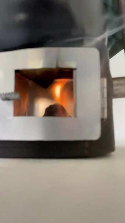 I made my gf a pair of shoes that are guaranteed to keep her feet warm 🔥