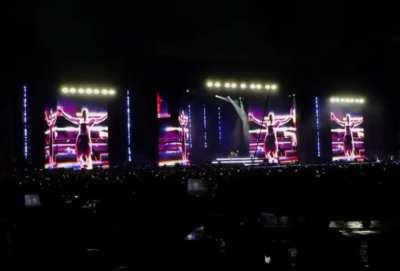 Solo of Wayne Sermon in I' m so sorry