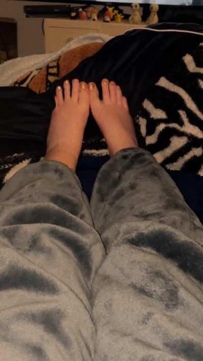 come back to bed hon <3