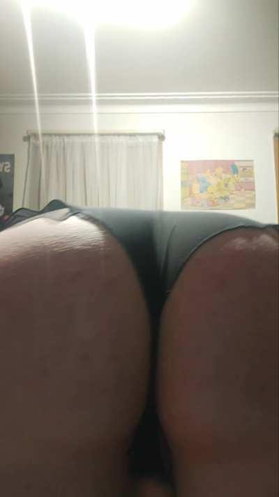 I'd clap for you any day.