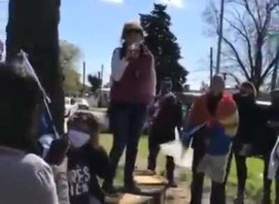 Asesorate, mi reina!