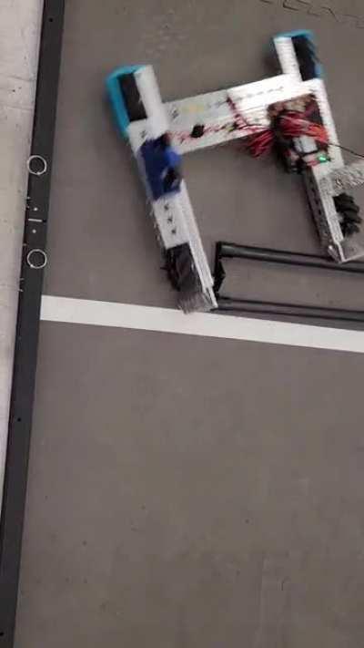 Barriers ain't a problem. Odometry is back boys!