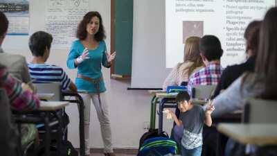 el victor B) (mi primer post)