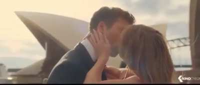 'Anyone But You' (2023) - Climax kiss scene