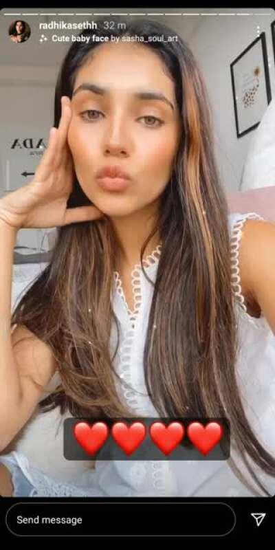 Somebody should make a compilation of her kiss stories