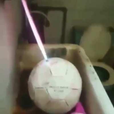 Ayhan koç usulü rakı yaparken taklaya geldik