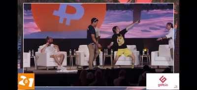 This Guy Needs to Be Praised and Protected 😂🐕🚀🌙