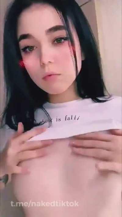 Russian TikTok girl naked 👧🏻 more in profile🤫 | #tiktokporn #nakedtiktok #nudetiktok #tiktok #nakeddance #porn