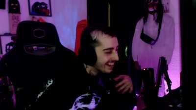 POV: Te llamas Chad y tus padres te dan las buenas noches