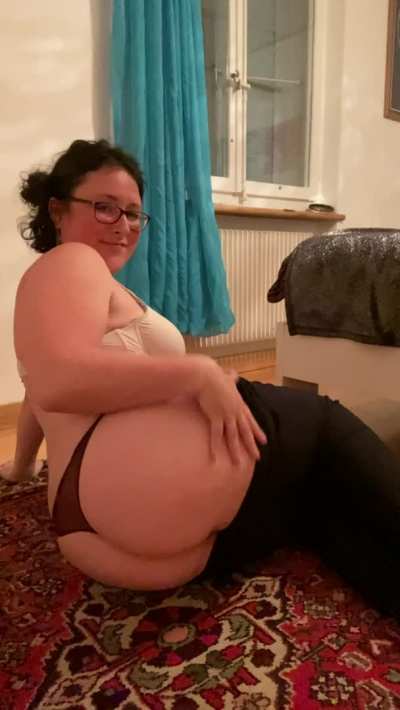 Just trying to tempt you with my ass, is it working?