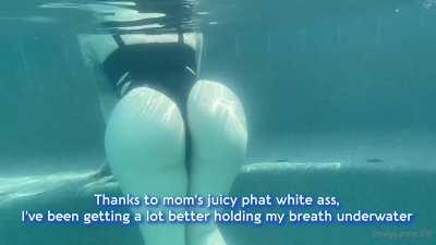 Diving For Mom's Booty