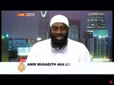 RAPPER CONVERTS TO ISLAM!!! 😲😲(wih help from the king 😎😎😎) NO MORE NAUGHTY WORD FOR YOU NOW LOON!!!😂😂😂