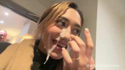 Artemis Carmona - London Cumwalk!!