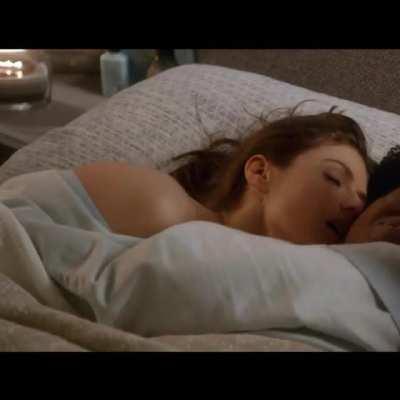 Alexandra Daddario Lesbian Scene in (Why Women Kill)